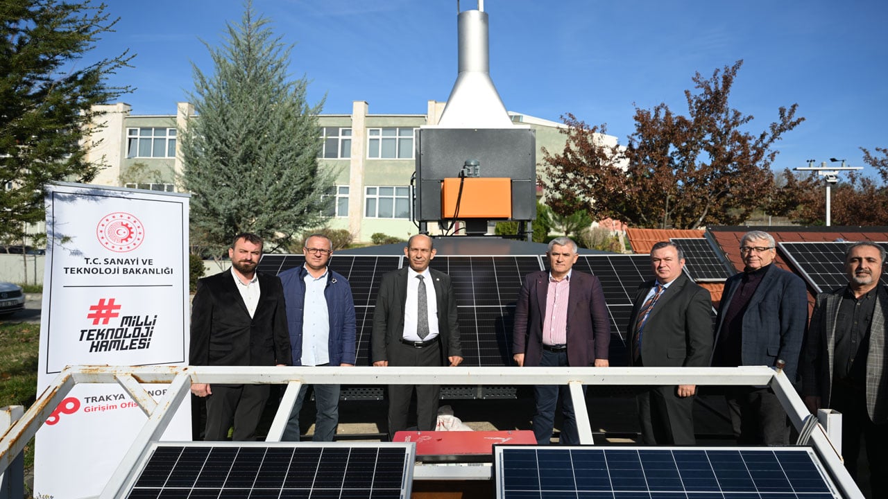 Foto - Trakya Üniversitesi’nden tarıma dev katkı! Bu makine güneş enerjisiyle çalışıyor