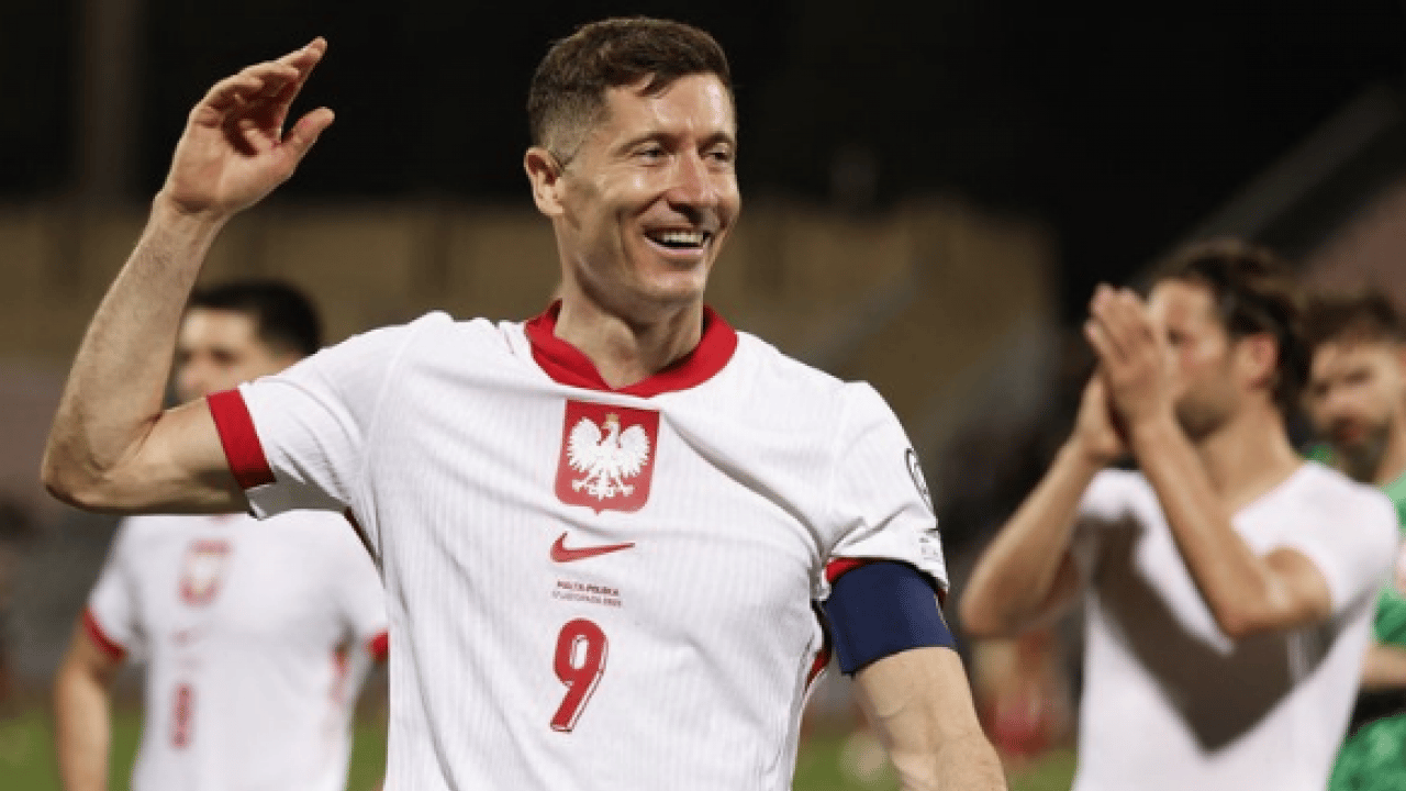 Foto - Transferde neler dönüyor? Fenerbahçe’den Lewandowski hamlesi: Sözleşme süresi...