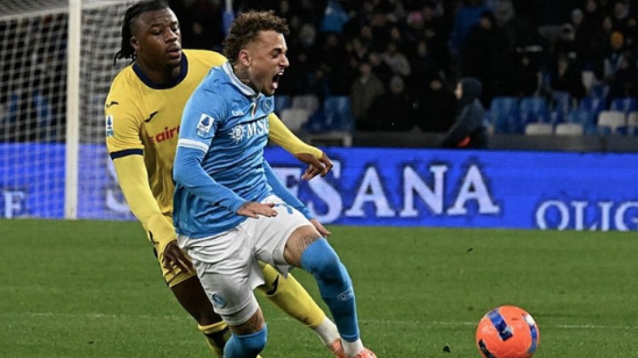 Transferde ortalık kızışacak! Beşiktaş ve Cim-Bom'a Noa Lang'dan haber var!