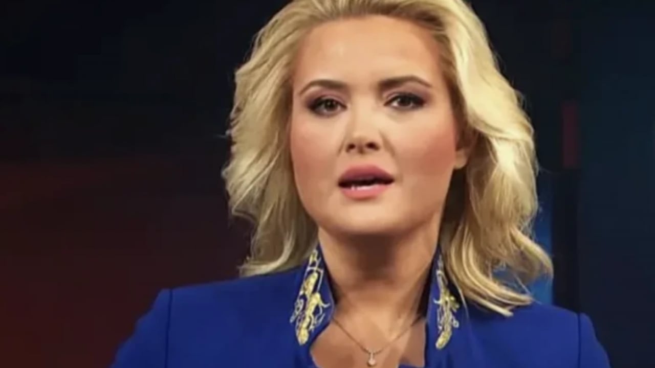 Foto - TRT spikerinden şok Anneler Günü mesajı! Görevine son verildi!