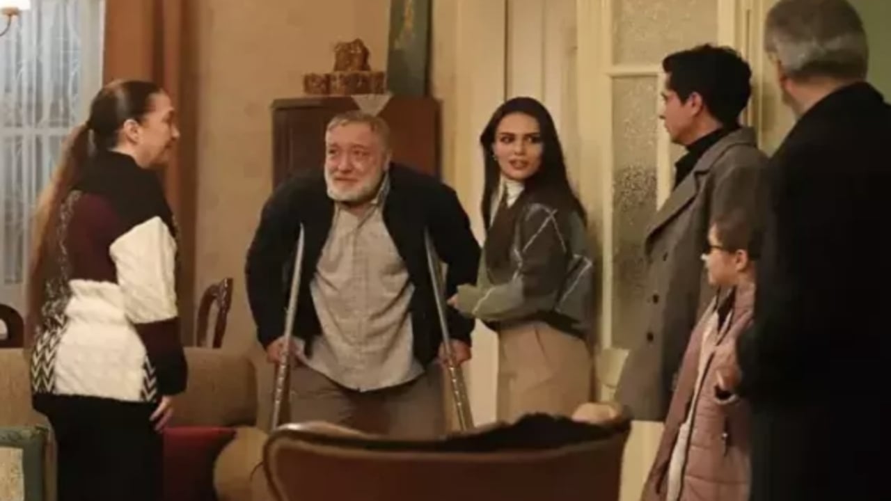 Foto - TRT’den tek kalemde dev operasyon! İsmail Hacıoğlu ve 4 kişi diziden çıkarıldı, senaryo değişti