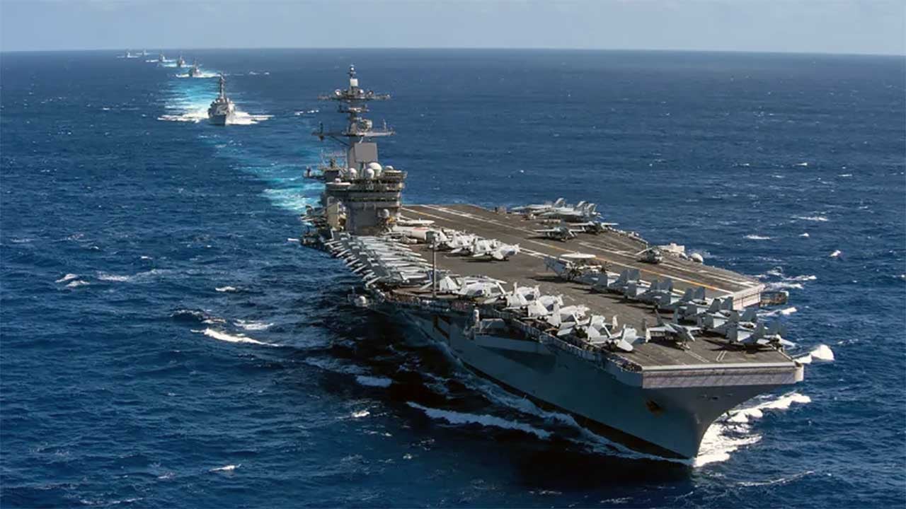 Foto - Trump, Çin donanmasını batırmak için altın filo istiyor