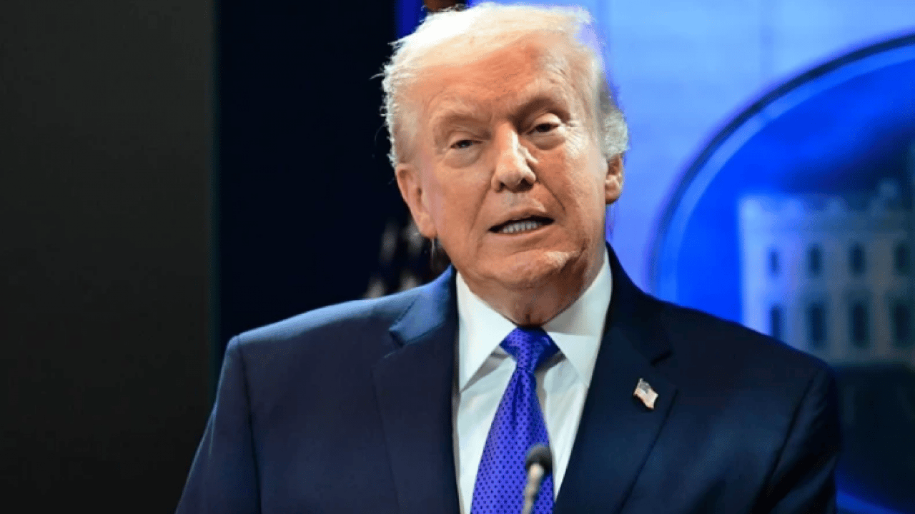 Foto - Trump iyice köşeye sıkıştı: Gizli tutulan Epstein belgeleri yayınlandı!