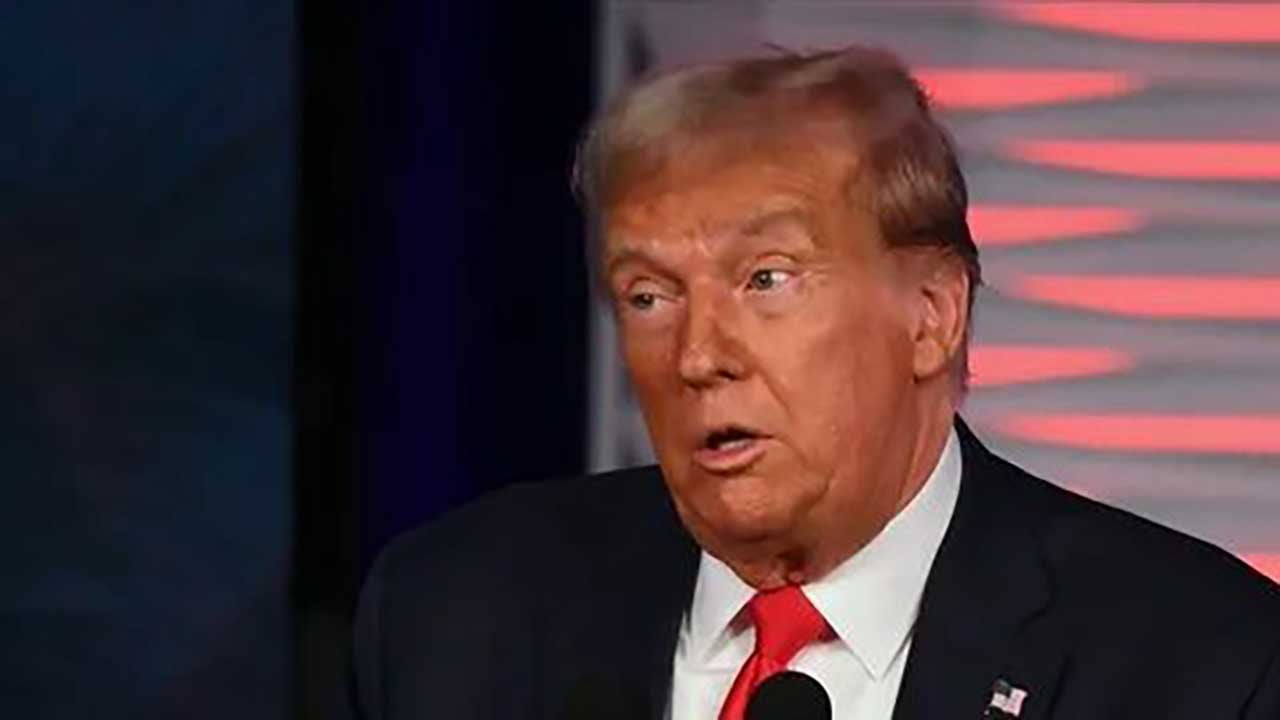 Foto - Trump yönetiminden göçmenlere ağır darbe! Yeşil kart hayali kuran milyonlar perişan oldu!