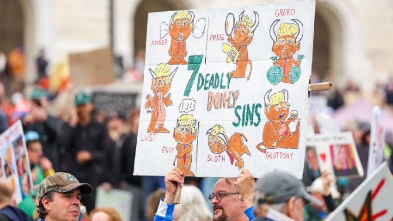 Foto - Trump’a karşı ‘Krallara Hayır’ dediler! ABD'de milyonlarca kişi sokağa döküldü