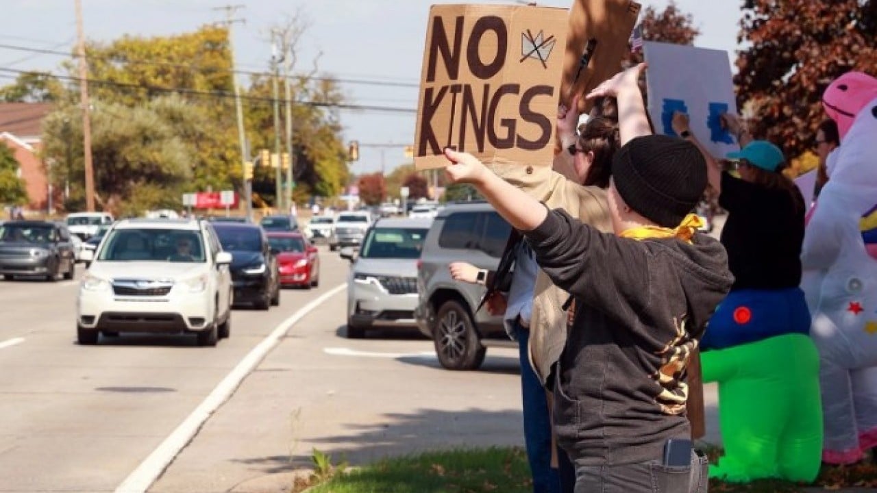 Foto - Trump’a karşı ‘Krallara Hayır’ dediler! ABD'de milyonlarca kişi sokağa döküldü