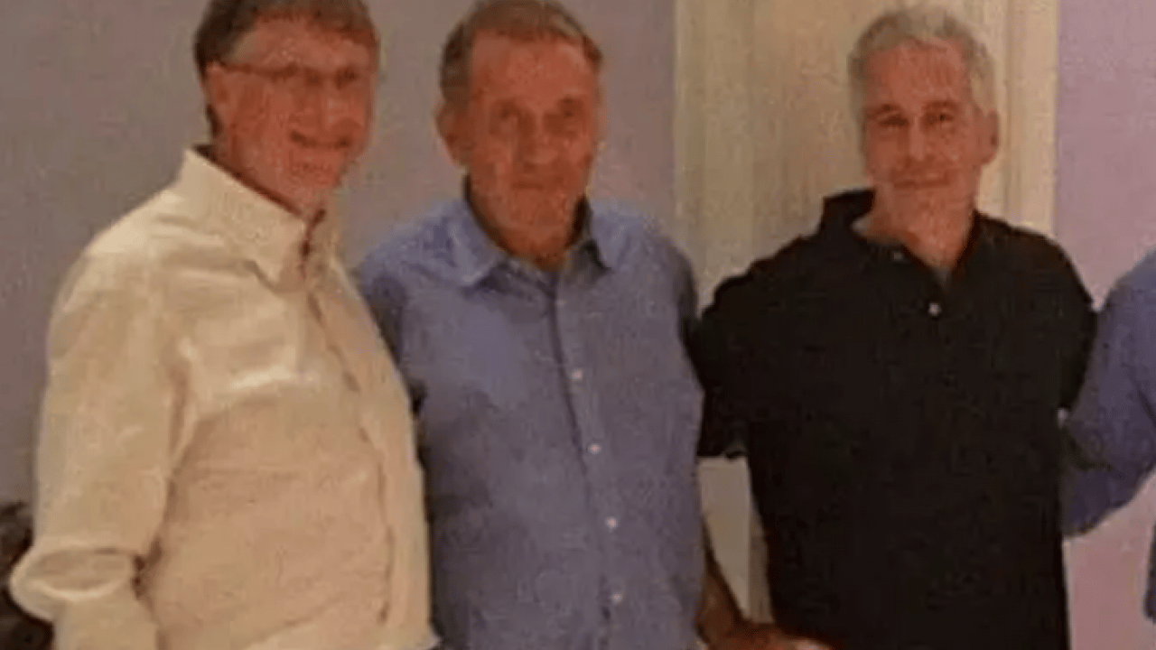 Foto - Trump'ın cambaza bak oyunu: Saldırganlığının arkasında o belgeler mi var?