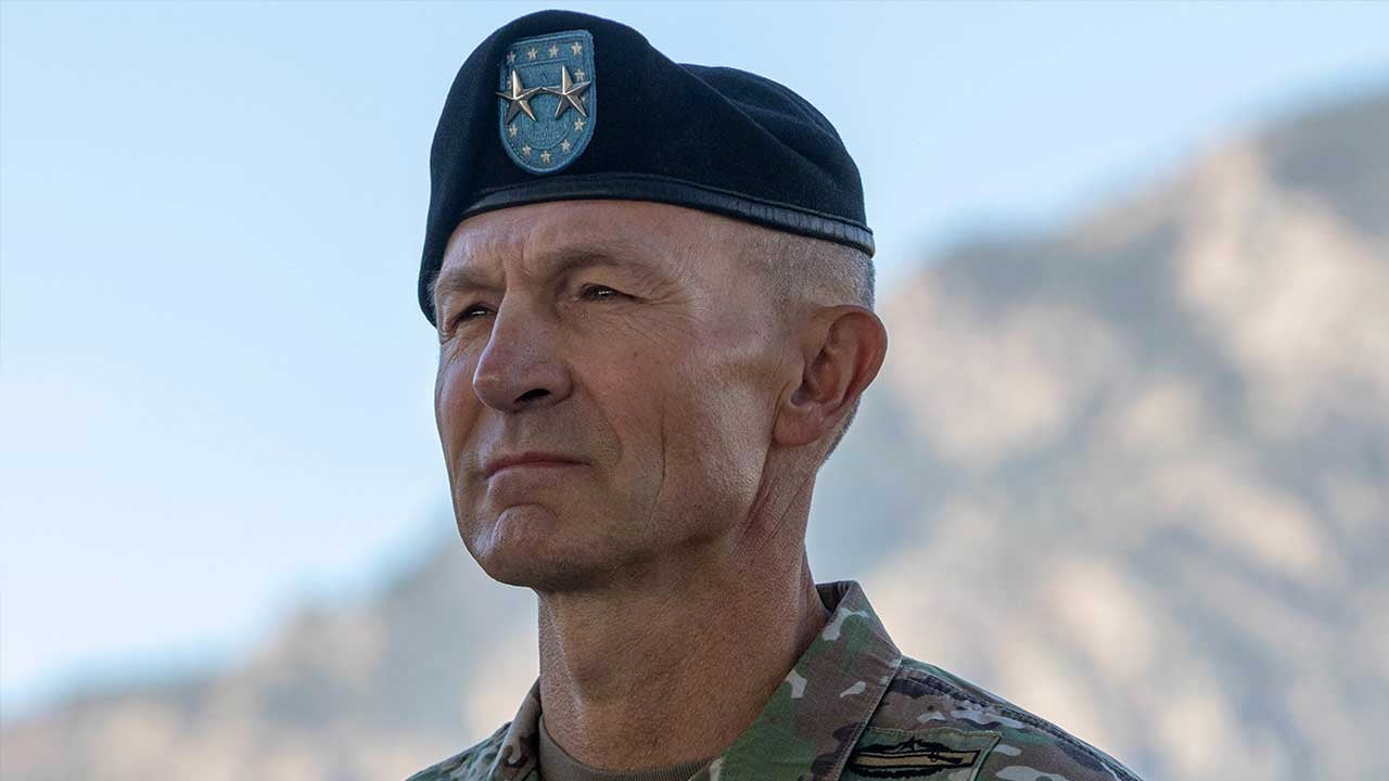 Foto - Trump'ın görevden aldığı generalden tarihe geçecek mesaj