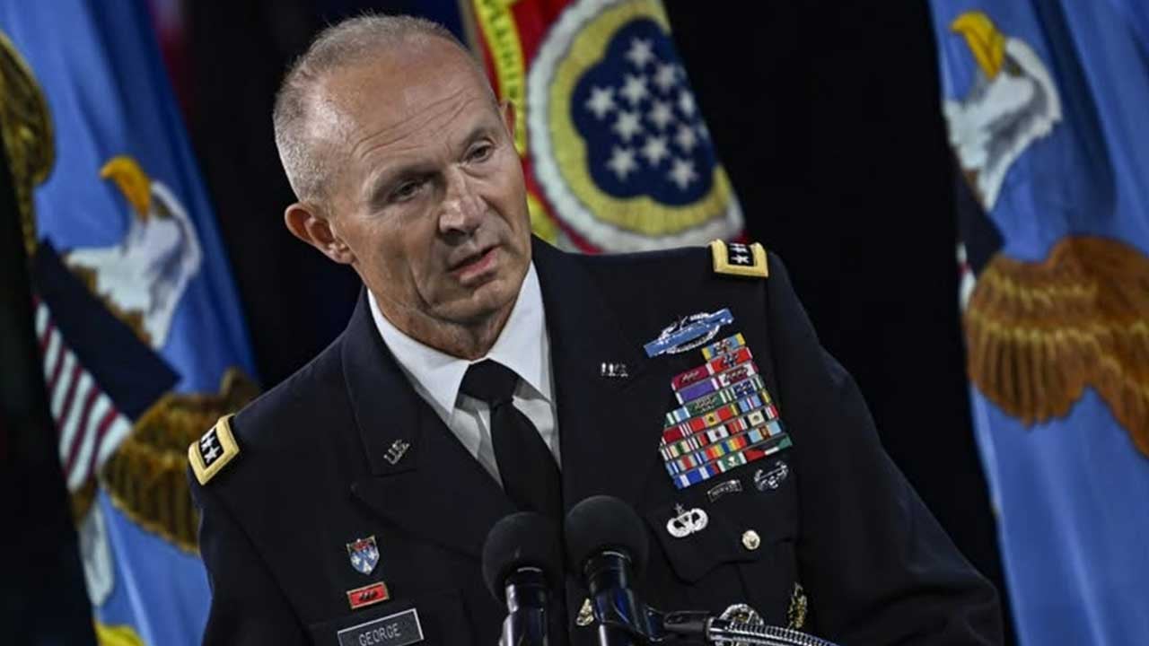 Foto - Trump'ın görevden aldığı generalden tarihe geçecek mesaj