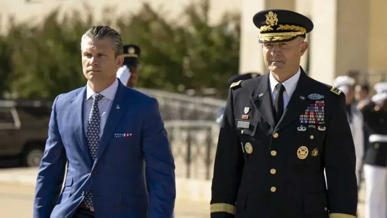 Foto - Trump'ın görevden aldığı generalden tarihe geçecek mesaj