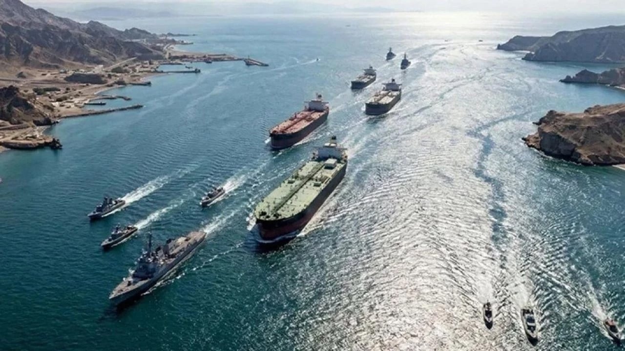 Foto - Trump’tan İran’ın şartlarına cevap: "Sarı Şeytan" yine yüksekten uçtu