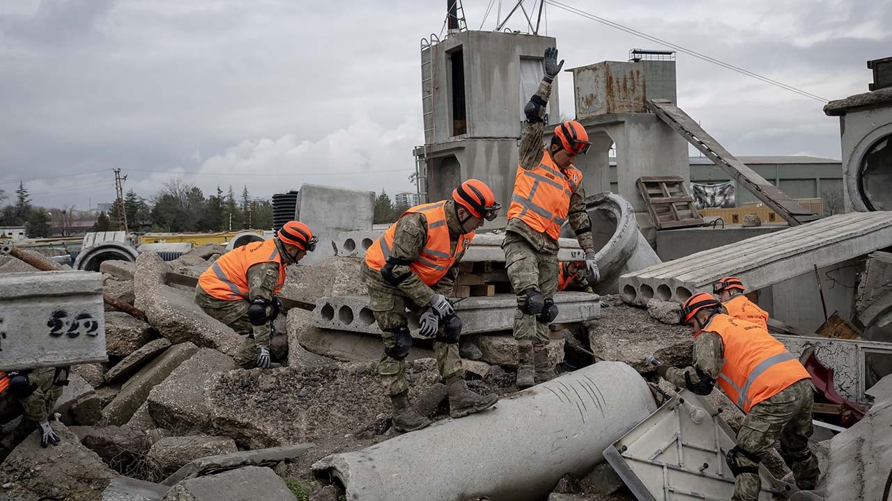 Foto - TSK İnsani Yardım Tugayı'ndan tatbikat