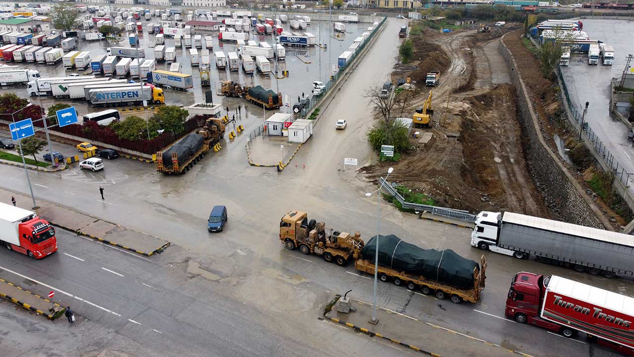 Foto - TSK, NATO için sınırı geçti! 