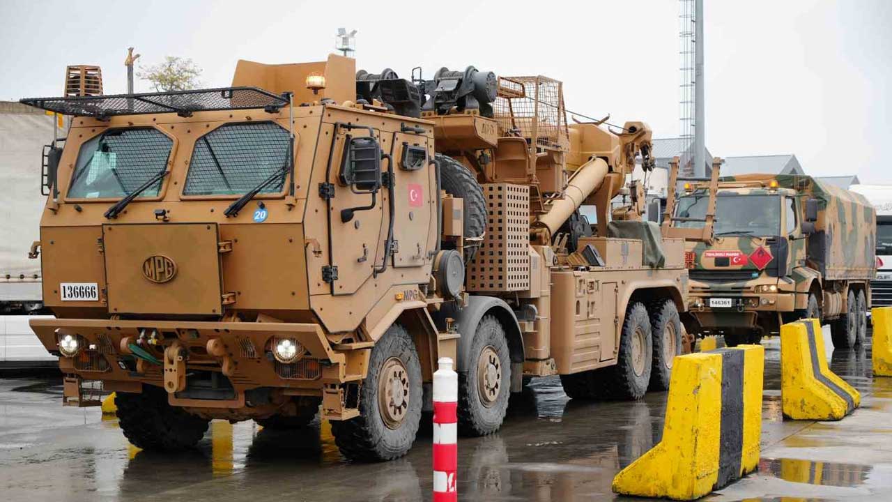 Foto - TSK, NATO için sınırı geçti! 