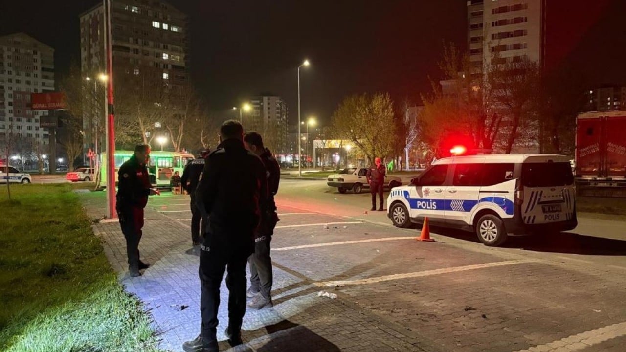 Tüfekli bıçaklı sopalı laf atma kavgası