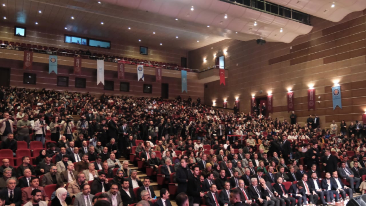 Foto - TÜGVA İhtisas Akademi 2026 Diyarbakır ve Mardin lansmanı gerçekleştirildi