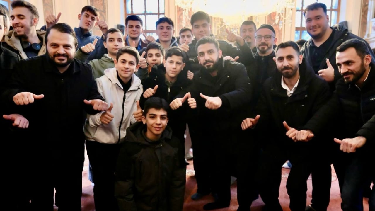 Foto - TÜGVA İstanbul’dan Seher Vakti Buluşması: 1453 Genç Dolmabahçe Camii’nde