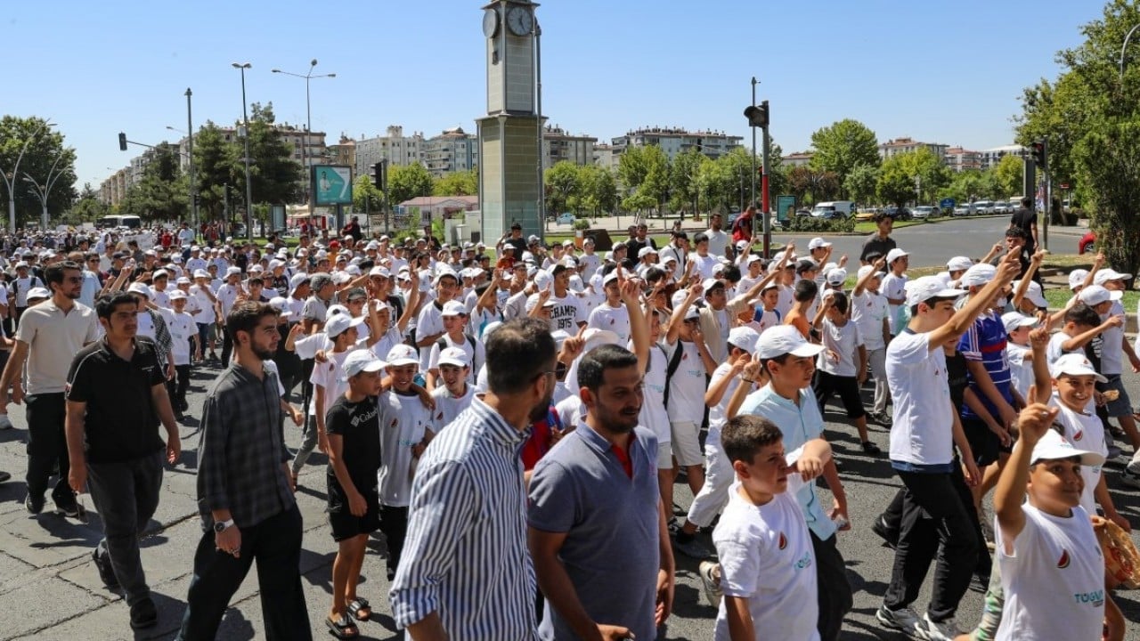 Foto - TÜGVA’dan Diyarbakır’da örnek etkinlik! Minik yürekler camide buluştu