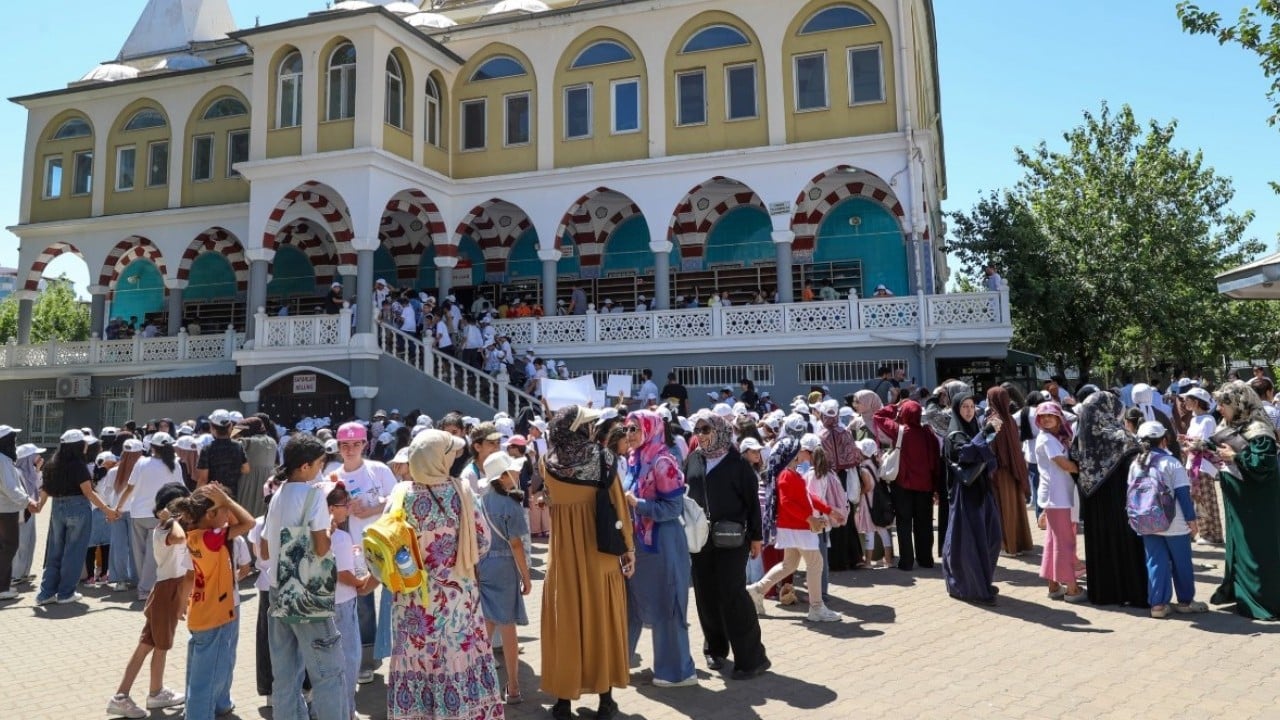 Foto - TÜGVA’dan Diyarbakır’da örnek etkinlik! Minik yürekler camide buluştu