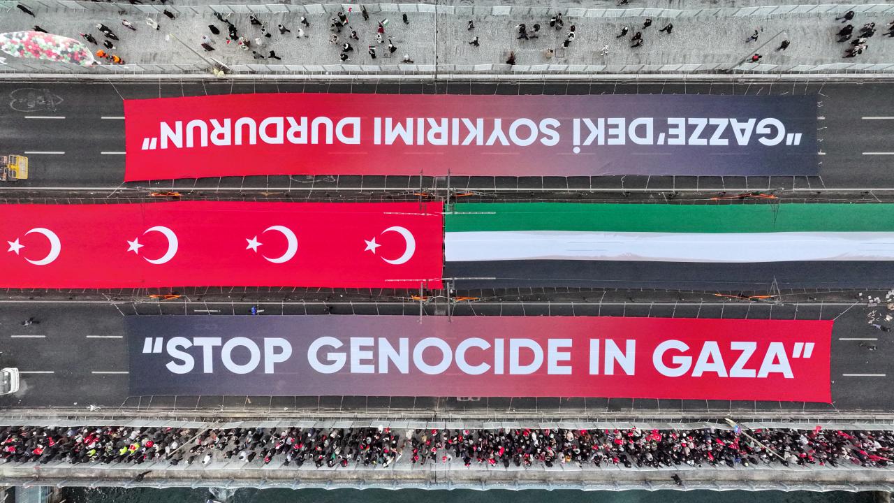 Foto - TÜGVA’dan Galata Köprüsü'ndeki tarihi Filistin’e destek eylemine davet