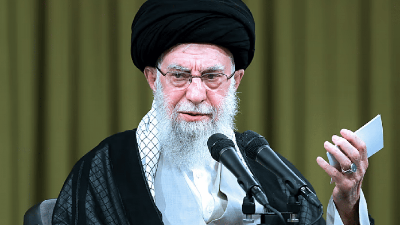 Foto - Dünya Venezuela rezervini konuşurken çarpıcı uyarı: İran lideri Hamaney sessizliğini bozdu! İran'da protestolar sürüyor 