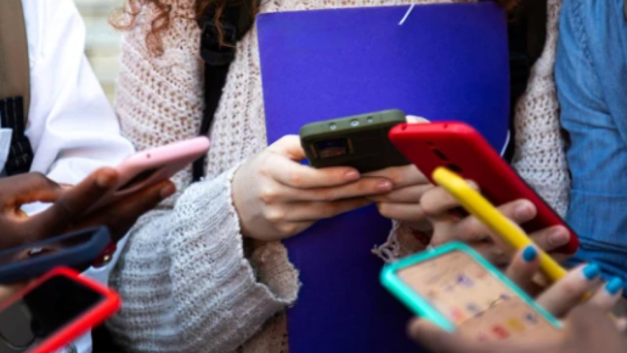 Foto - Tüm dünyada yayılıyor: Şimdi de Fransa yasakladı!