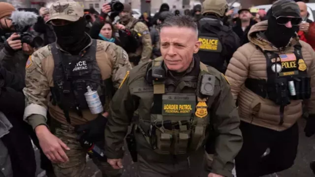 Foto - Tüm dünyanın tepkisini çeken komutan görevden alındı! Belasını buldu, kısa sürede emekli edilecek