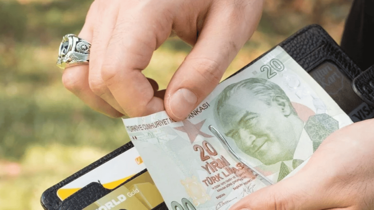 Foto - Tüm emeklileri ilgilendiren açıklama! En çok promosyon veren banka hangisi