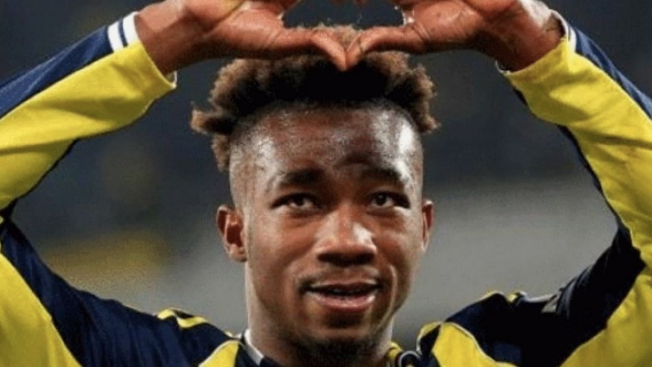 Foto - Tüm hareketi ile tepki topladı: Almanya'ya 'kütletmeye' gitmeseydi... 