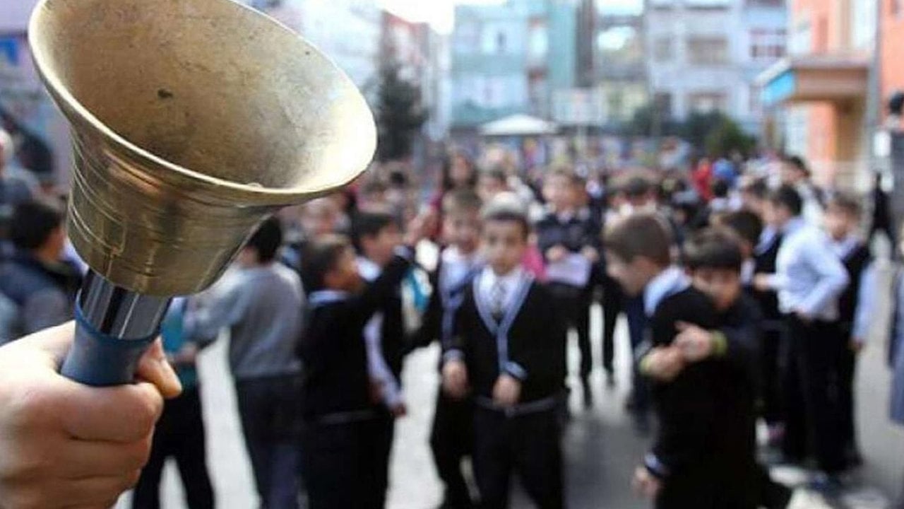 Foto - Tüm Müslümanlara "Elhamdülillah" dedirten karar! İstanbul’daki okullar için mescid talimatı