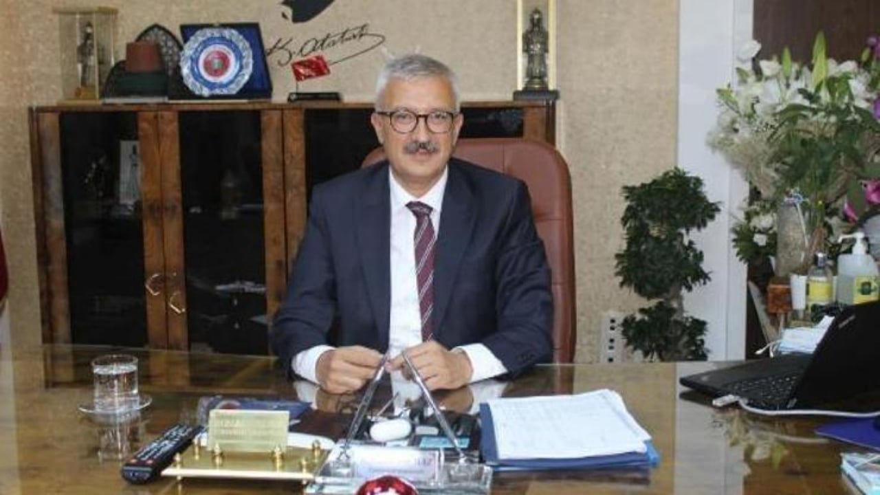 Foto - Tüm Türkiye günlerce bunu konuşmuştu! Mehmet Ağar’la aynı masada görüntülenen başsavcıya bakın ne oldu