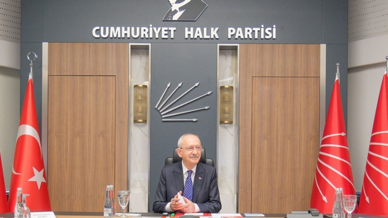 Foto - Tüm Türkiye’yi şaşkına çevirecek hamle! Kılıçdaroğlu, Özgür Özel’e yakın 15 vekile bakın ne demiş