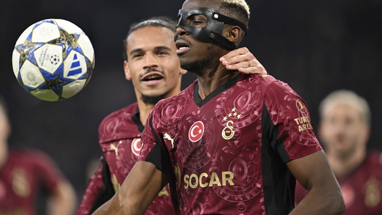 Foto - Tümer Metin'den olay soru: 'Galatasaraylılar kusura bakmasın ama Osimhen’in burada ne işi var ya?'