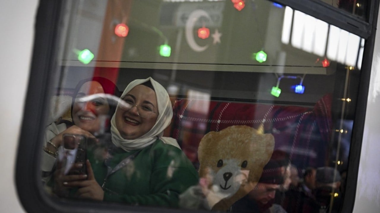 Foto - Turistik Doğu Ekspresi yeni sezona başladı! Bakan Uraloğlu ilk seferi uğurladı
