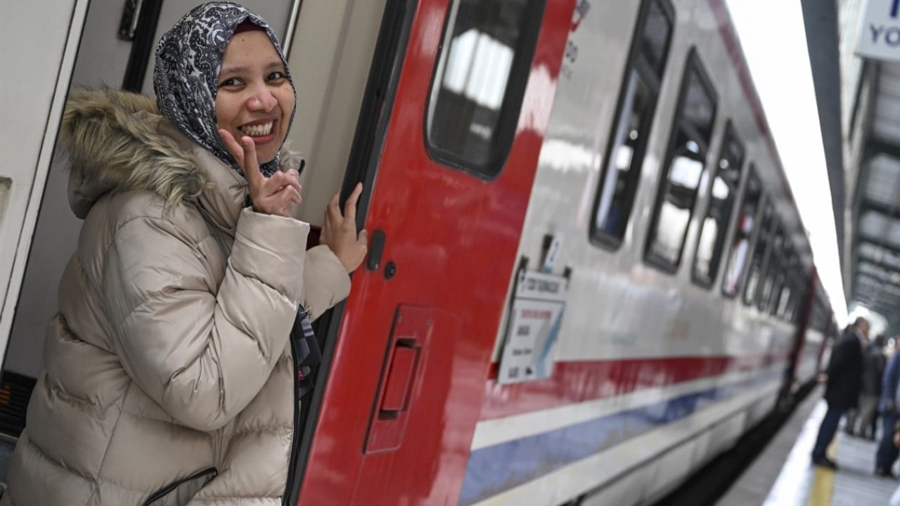 Foto - Turistik Doğu Ekspresi yeni sezona başladı! Bakan Uraloğlu ilk seferi uğurladı