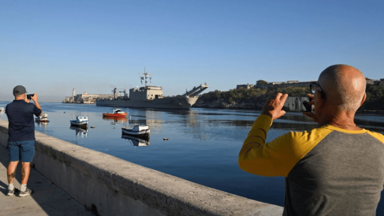 Foto - Turistler ülkeyi terk ediyor! Elektrik kesildi! Uçuşlar iptal! Oteller kapandı