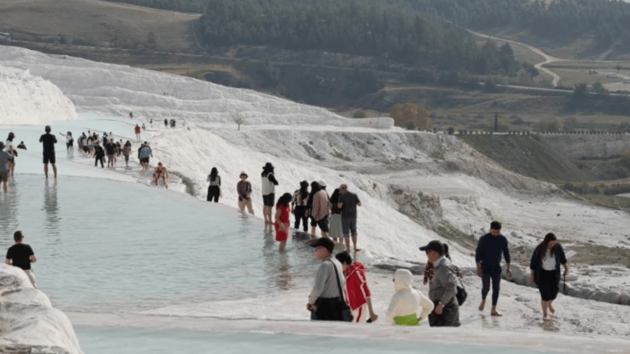 Foto - Turizmde Çin dalgası: Vize kalktı, Pamukkale'de rezervasyonlar patladı!