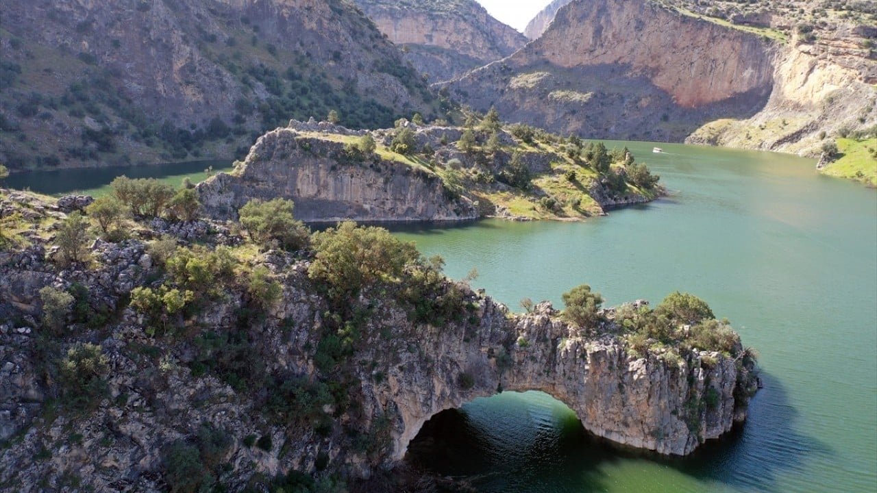 Foto - Turizmin yeni gözdesi oldu 6 kilometrelik Arapapıştı Kanyonu büyülüyor