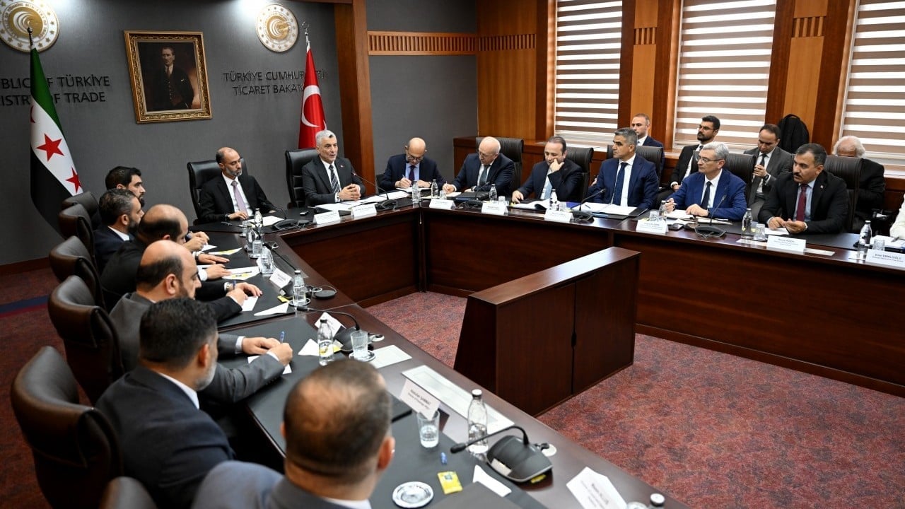 Foto - Türk demir yolları ve kara yolu koridorları en önemli ticaret ortaklarından birisi... Bakan Bolat duyurdu