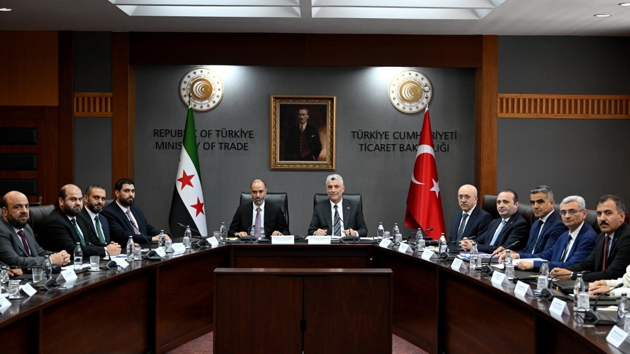 Foto - Türk demir yolları ve kara yolu koridorları en önemli ticaret ortaklarından birisi... Bakan Bolat duyurdu