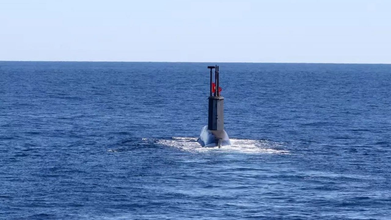 Foto - Türk denizaltısı, karakol uçağıyla ülke sularına girdi! Tuğamiralden kritik açıklama geldi