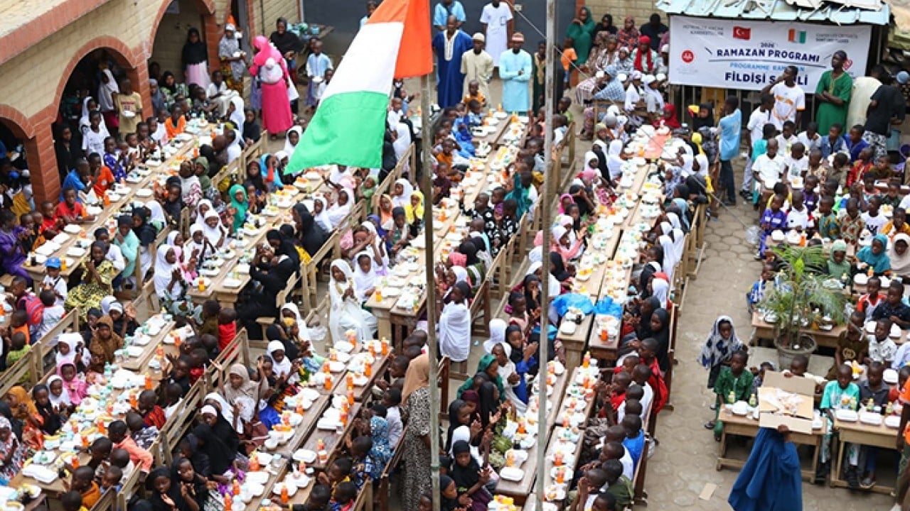 Foto - Türk Diyanet Vakfı 86 ülkeden hayır dua aldı