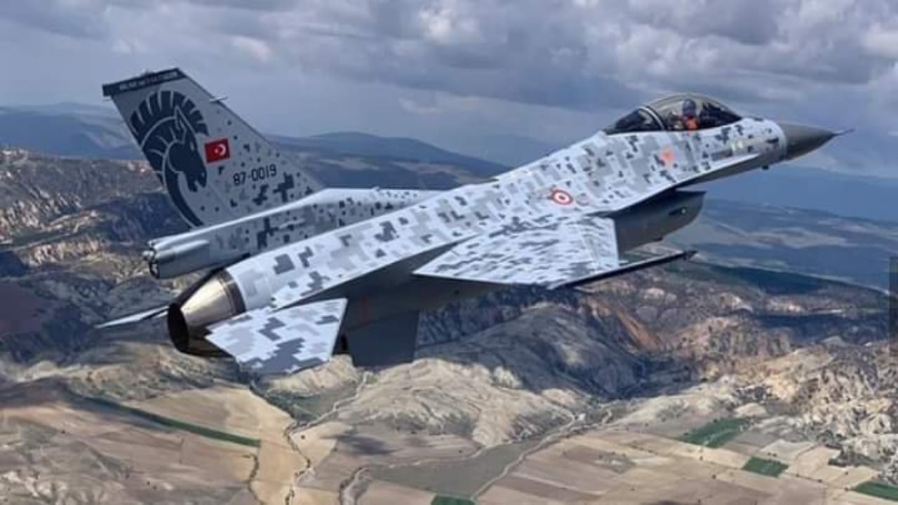 Foto - Türk F-16’larında dünyayı sallayan gelişme! HAVELSAN gizli kodları yükledi, ABD’yi afallatacak "ÖZGÜR" yazılım tamam