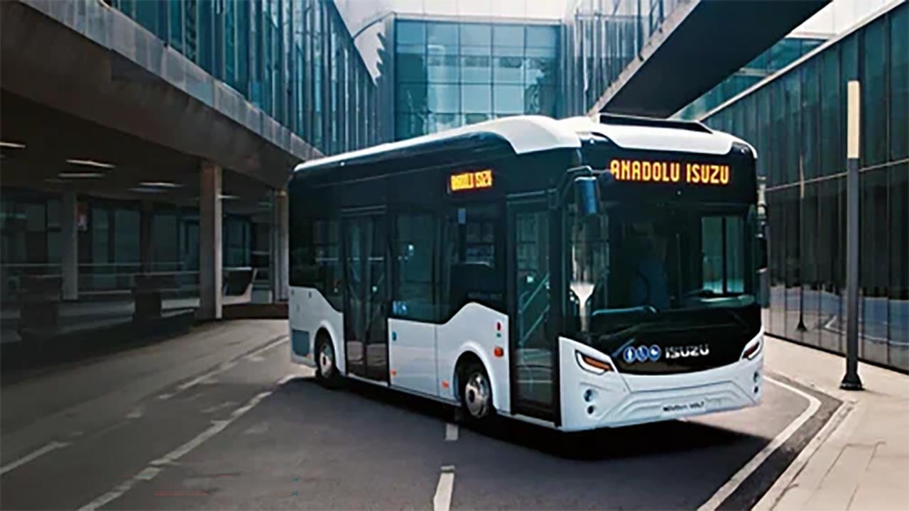 Türk firmasından büyük başarı! Yılın midibüsü seçildi