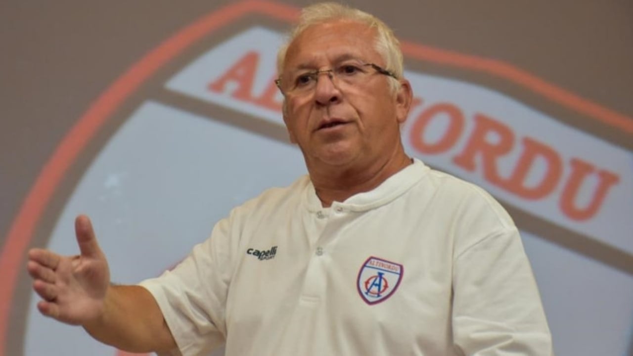 Foto - Türk futbolunda tarihi deprem! Efsane kulüp resmen satışa çıkarıldı