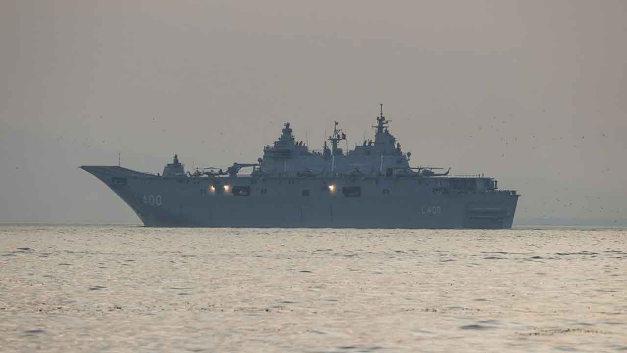 Foto - Türk gemisi ve 1500 asker bölgeye gidiyor! Almanlar 'bu zor zamanda bunu yapıyorlar' diyerek duyurdu 
