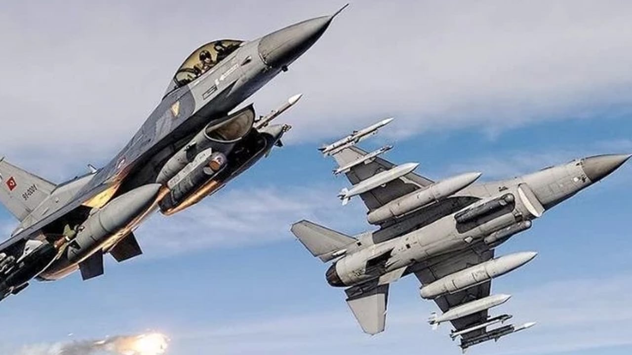 Foto - Türk Hava Kuvvetleri sessizliğini bozdu: Karadeniz’de harekete geçti! Türkler dengeyi altüst ediyor