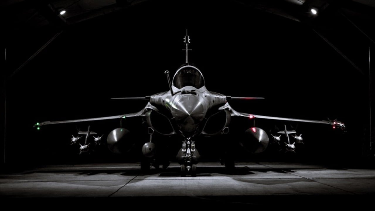 Foto - Türk silahı Koral patır patır düşürmüştü! Rafale savaş uçakları askeri üslere indi