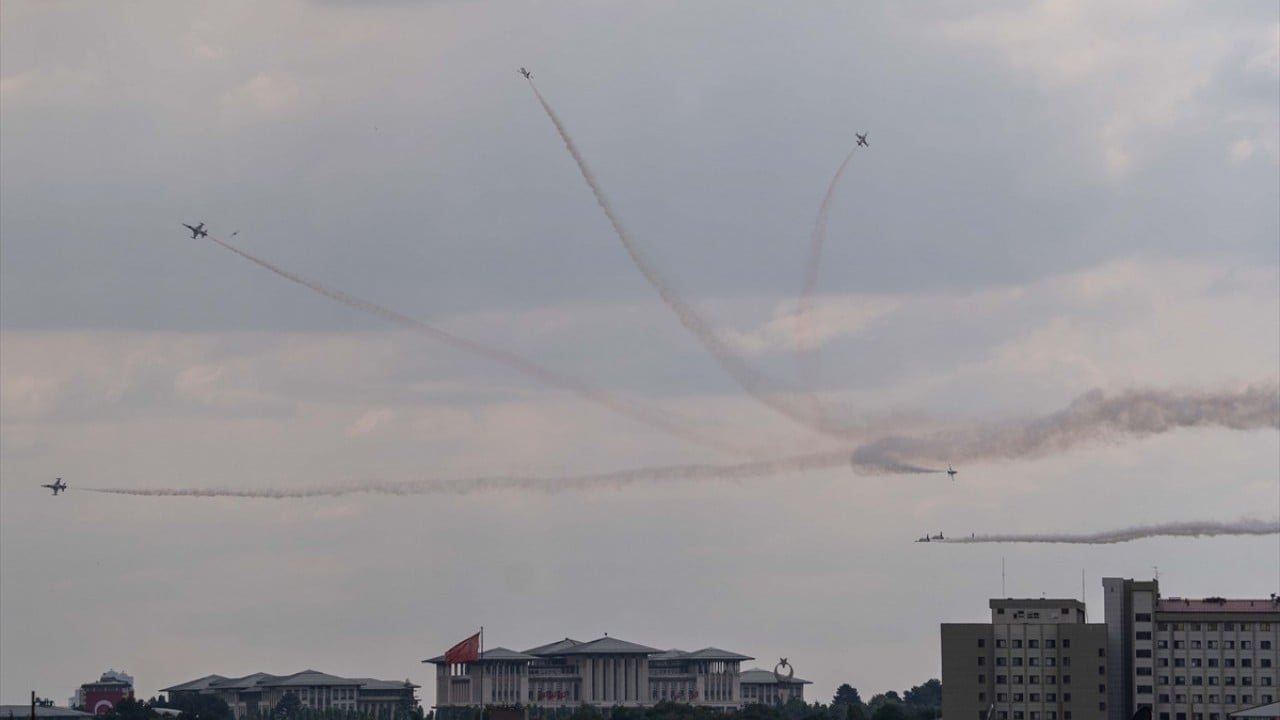 Foto - Türk Yıldızları, NATO Zirvesi öncesi son prova uçuşunu yaptı