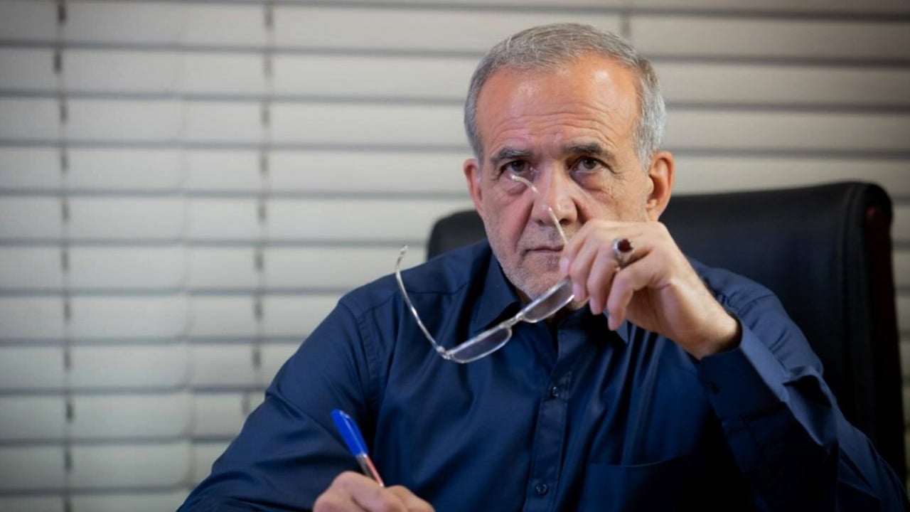 Foto - Türkçe çıkışları gündem oluyordu! İran Cumhurbaşkanı’na "Bu şekilde konuşma" uyarısı 